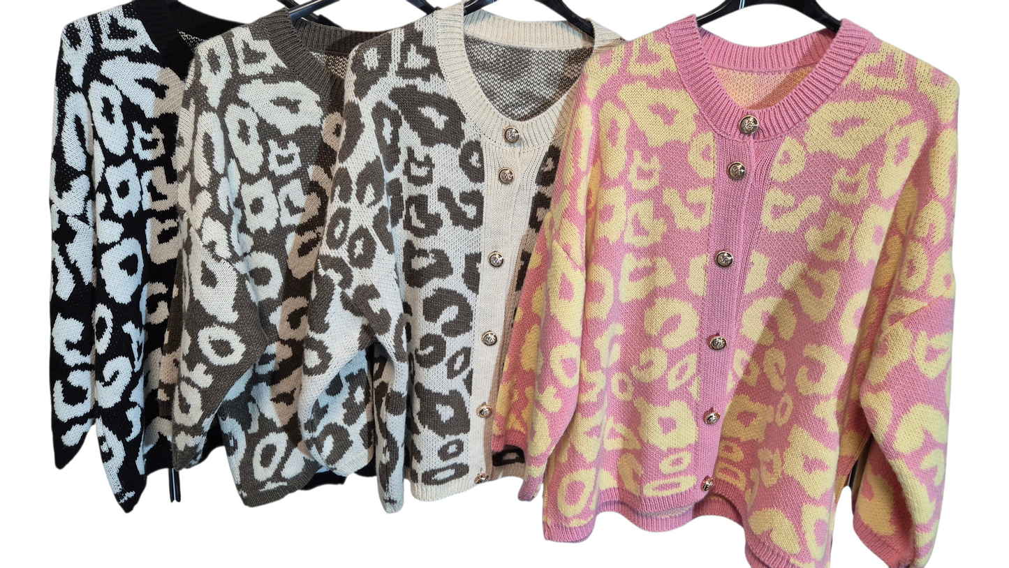 Lässige Strickjacke Pullover mit goldenen Knöpfen Leo-Style 38-44/46 in 4 Farben