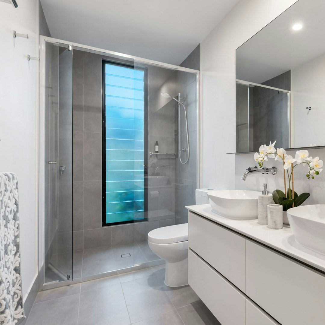 PROWIPS LUXBATH 💎 Duftender Soforteffekt Profi Entkalker Badreiniger HCCAP hochkonzentriert